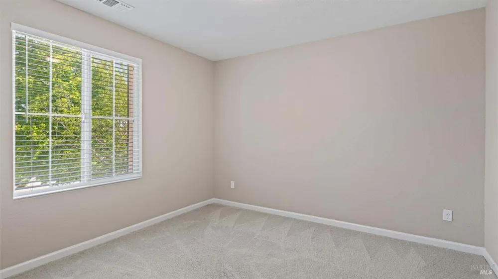 2508 Chuck Hammond Dr, Fairfield, CA 94533