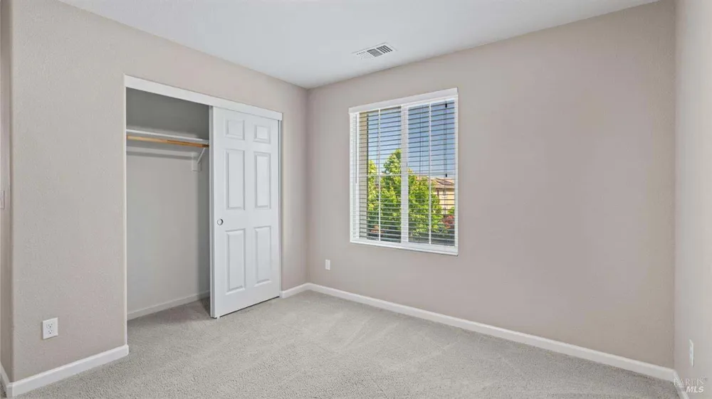 2508 Chuck Hammond Dr, Fairfield, CA 94533