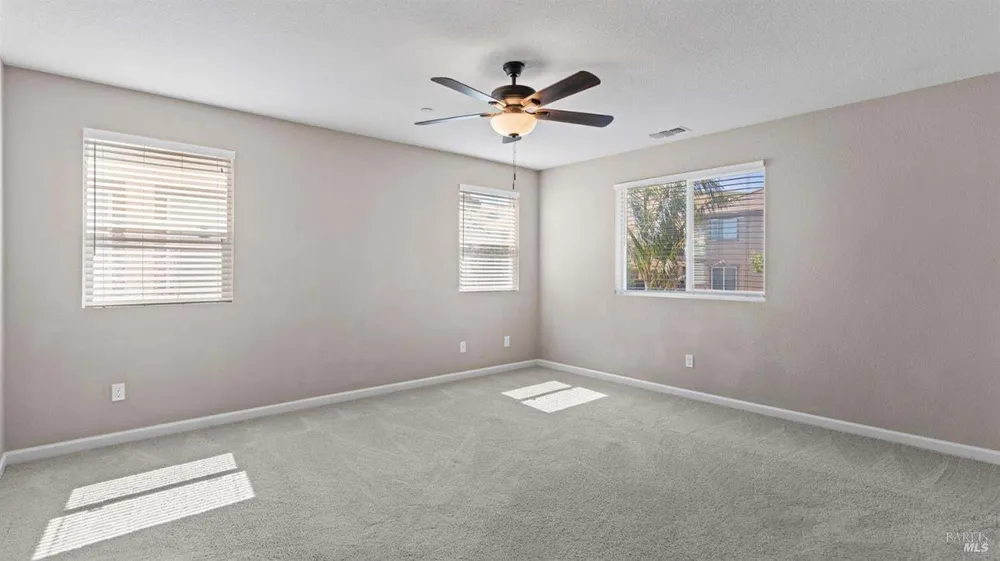 2508 Chuck Hammond Dr, Fairfield, CA 94533