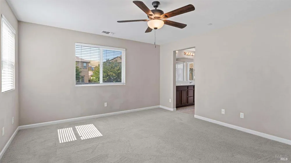 2508 Chuck Hammond Dr, Fairfield, CA 94533