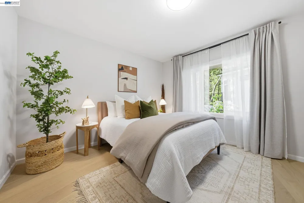 90 Upper Briar Rd, Kentfield, CA 94904