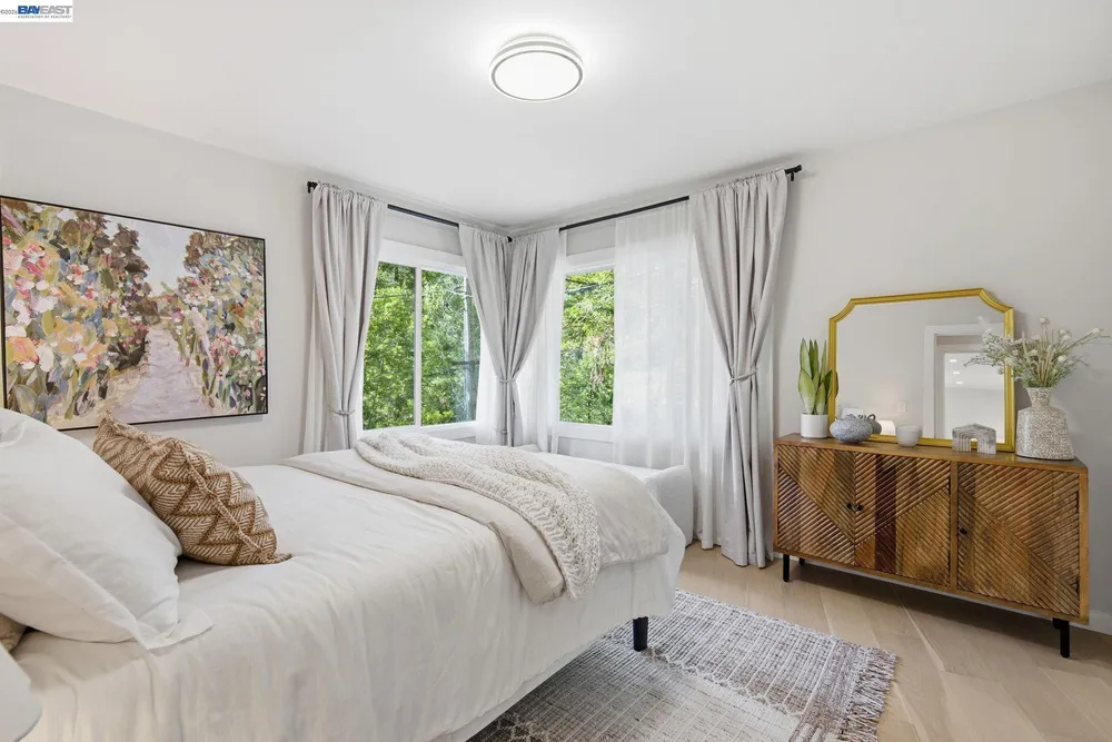90 Upper Briar Rd, Kentfield, CA 94904