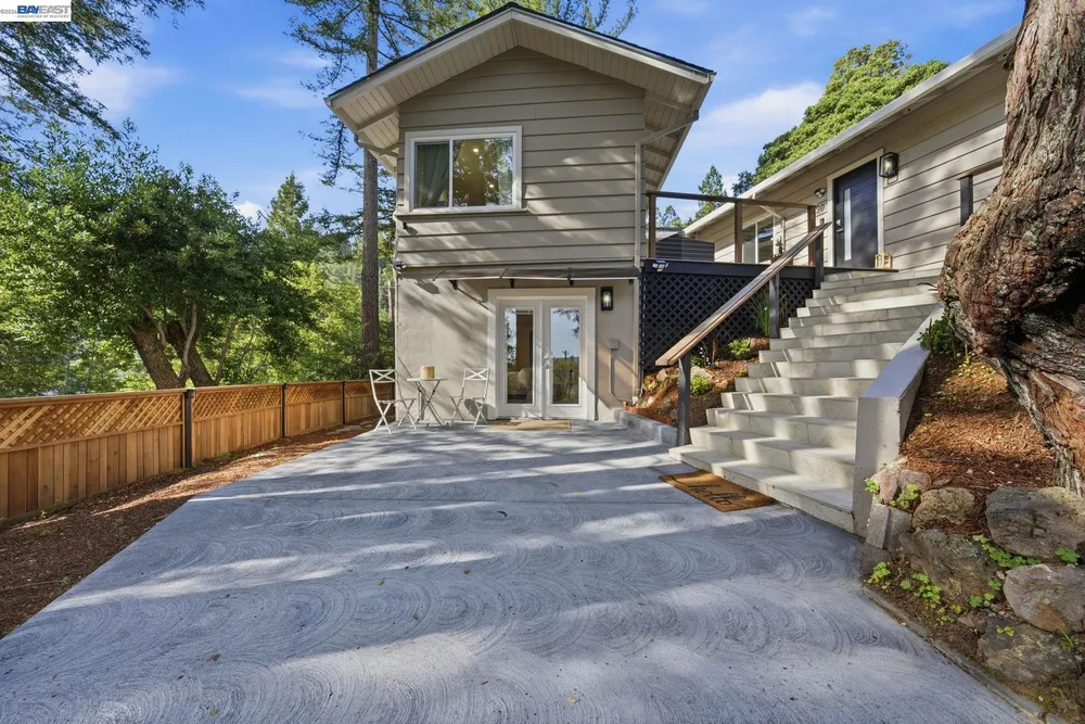 90 Upper Briar Rd, Kentfield, CA 94904