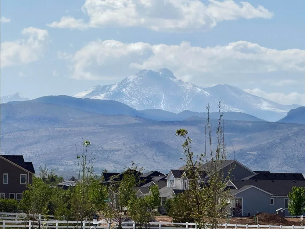 2113 SICILY CIR, Longmont, CO 80503