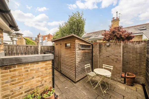 Elleray Road, Teddington, TW11 photo 5