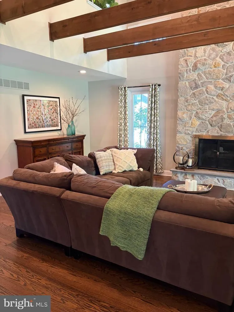 1531 Fulton Dr, Ambler, PA 19002