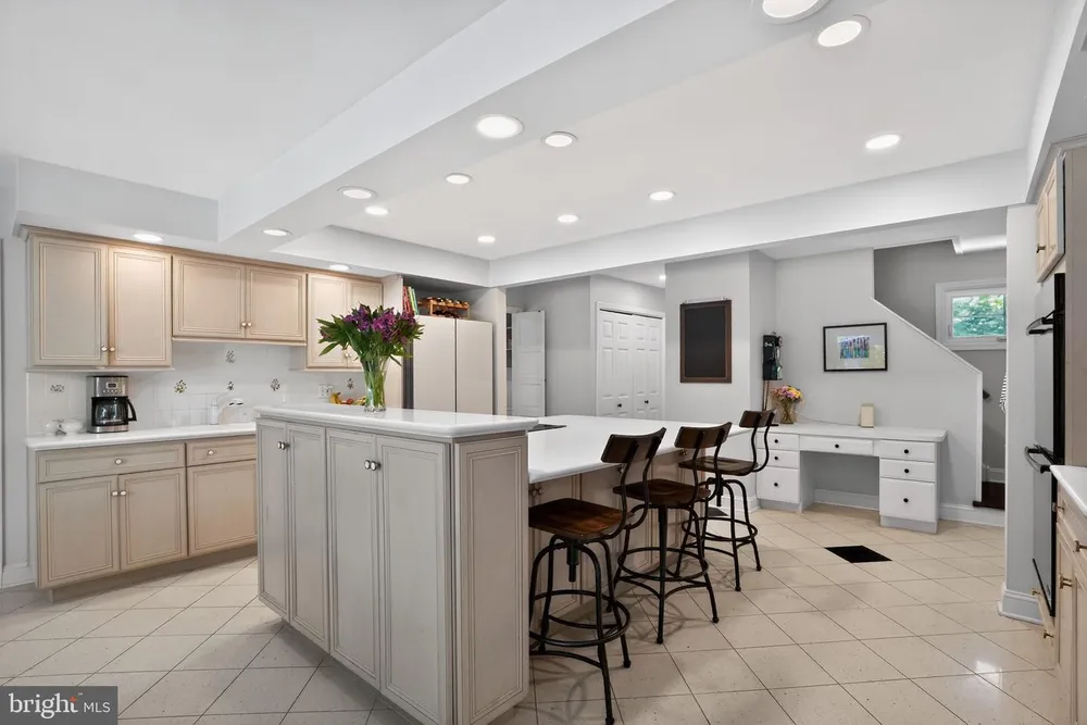 1531 Fulton Dr, Ambler, PA 19002