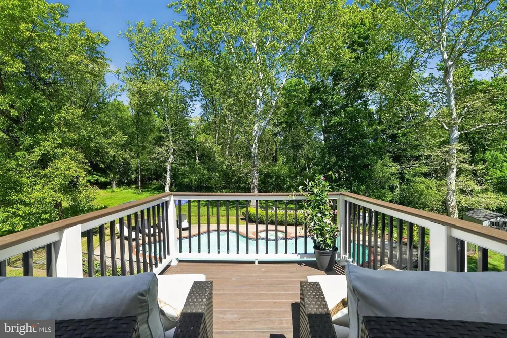 1531 Fulton Dr, Ambler, PA 19002