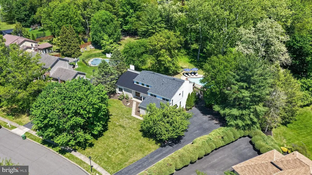 1531 Fulton Dr, Ambler, PA 19002