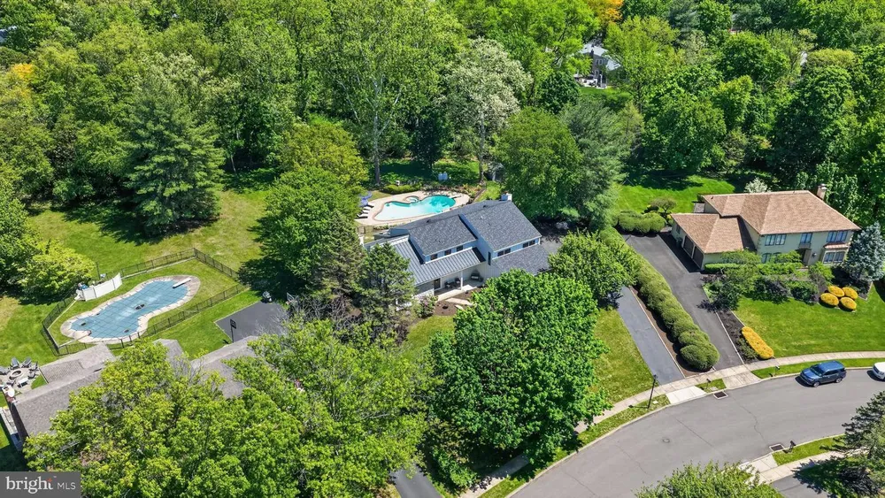 1531 Fulton Dr, Ambler, PA 19002