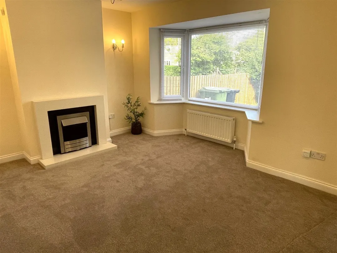 https://mr0.homeflow-assets.co.uk/files/photo/image/47234/2289/_x_/qxtd_wB9w0WZJ78Ddpr0DQ.jpg