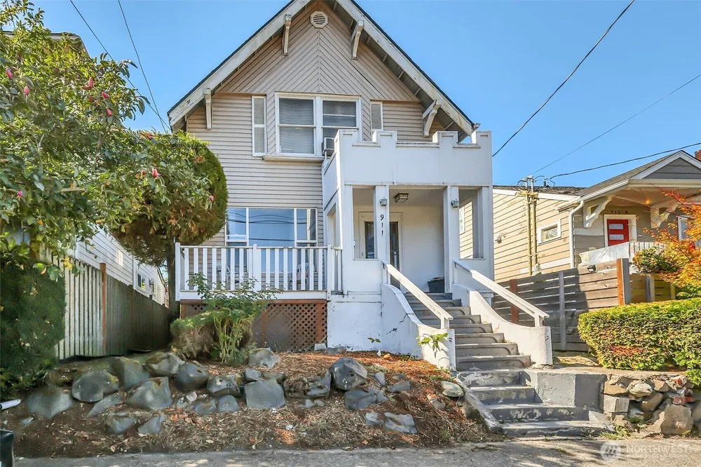 911 Martin Luther King Jr Way, Seattle, WA 98122