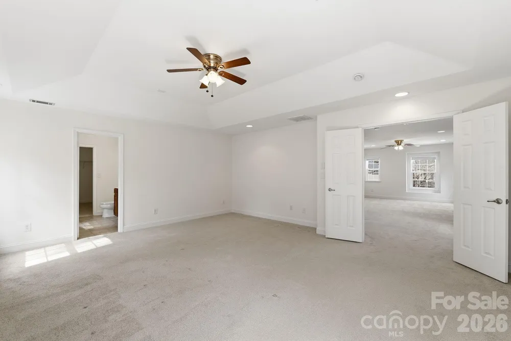 15614 Normans Landing Dr, Charlotte, NC 28273
