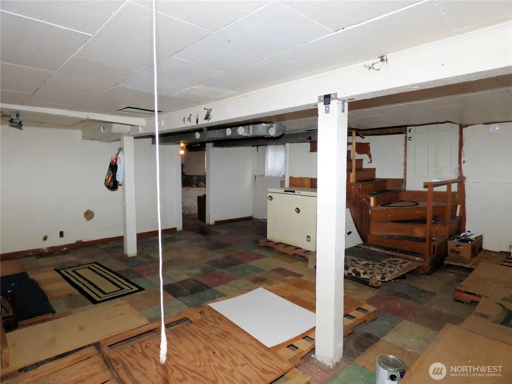 911 Martin Luther King Jr Way, Seattle, WA 98122