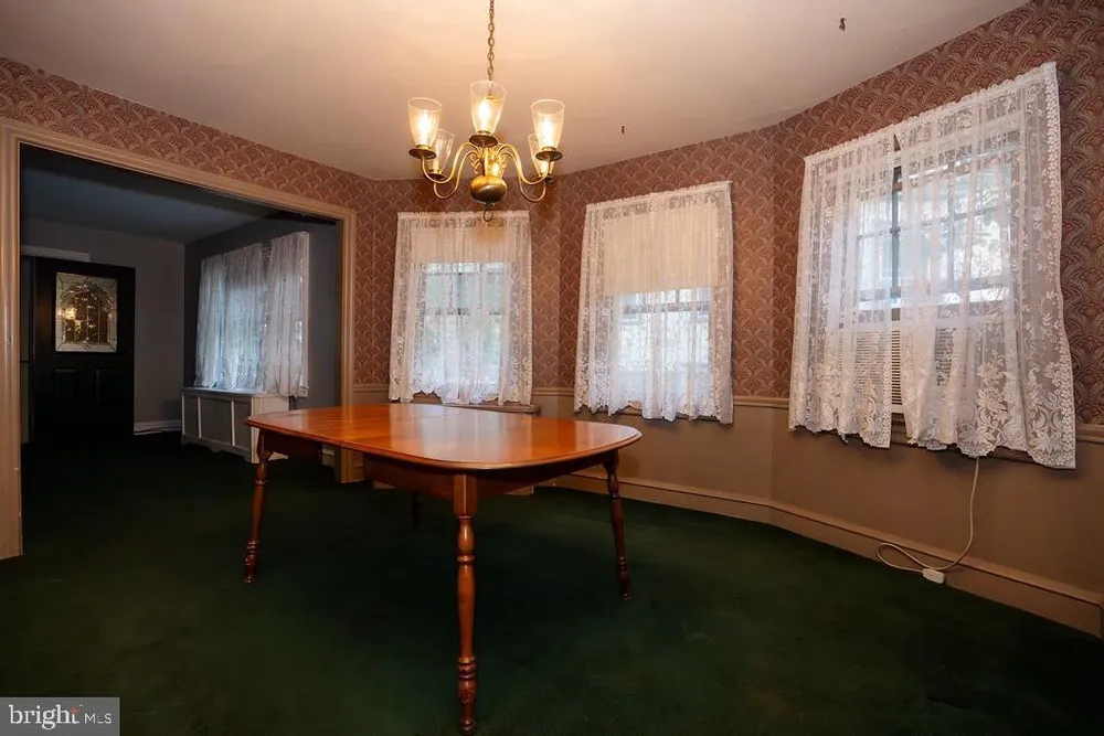826 Widener Rd, Elkins Park, PA 19027