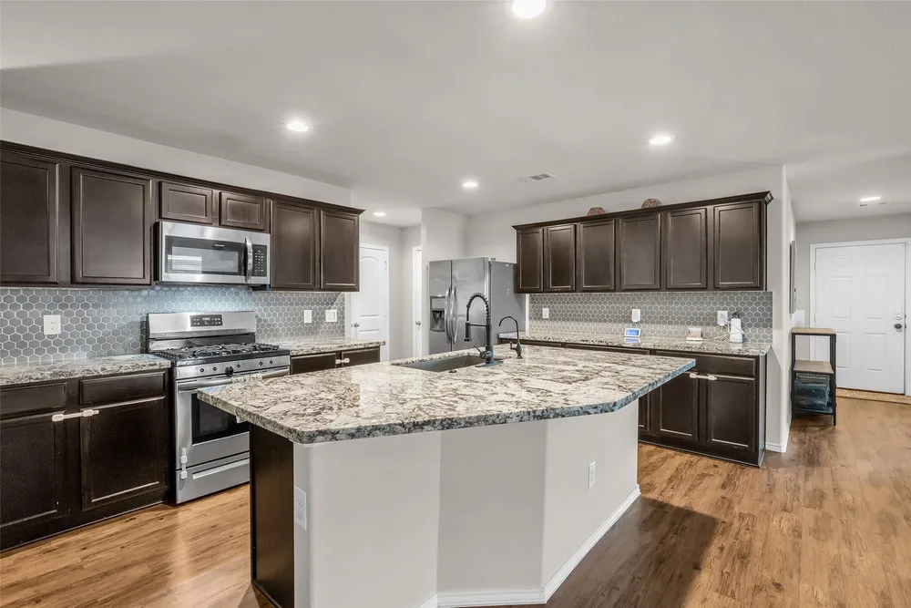 5635 Rainflower Terrace Ln, Spring, TX 77389