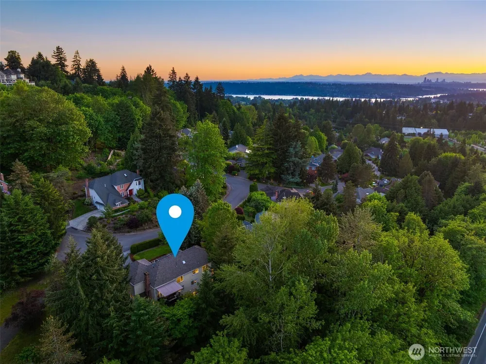 14102 SE 42nd St, Bellevue, WA 98006