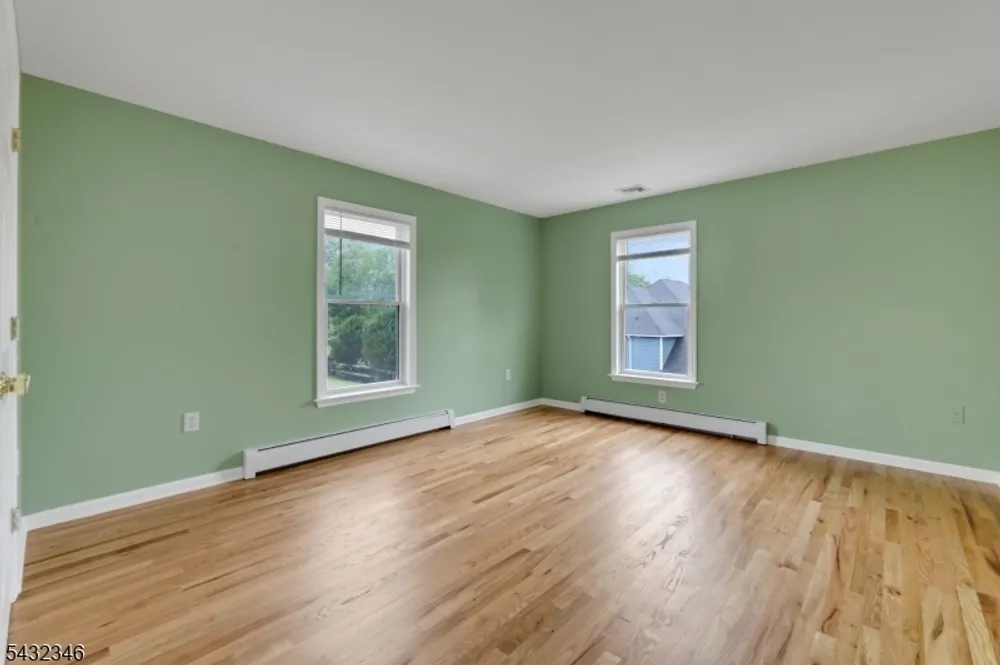 40 Horseneck Rd, Morris, Montville Township, NJ 07045