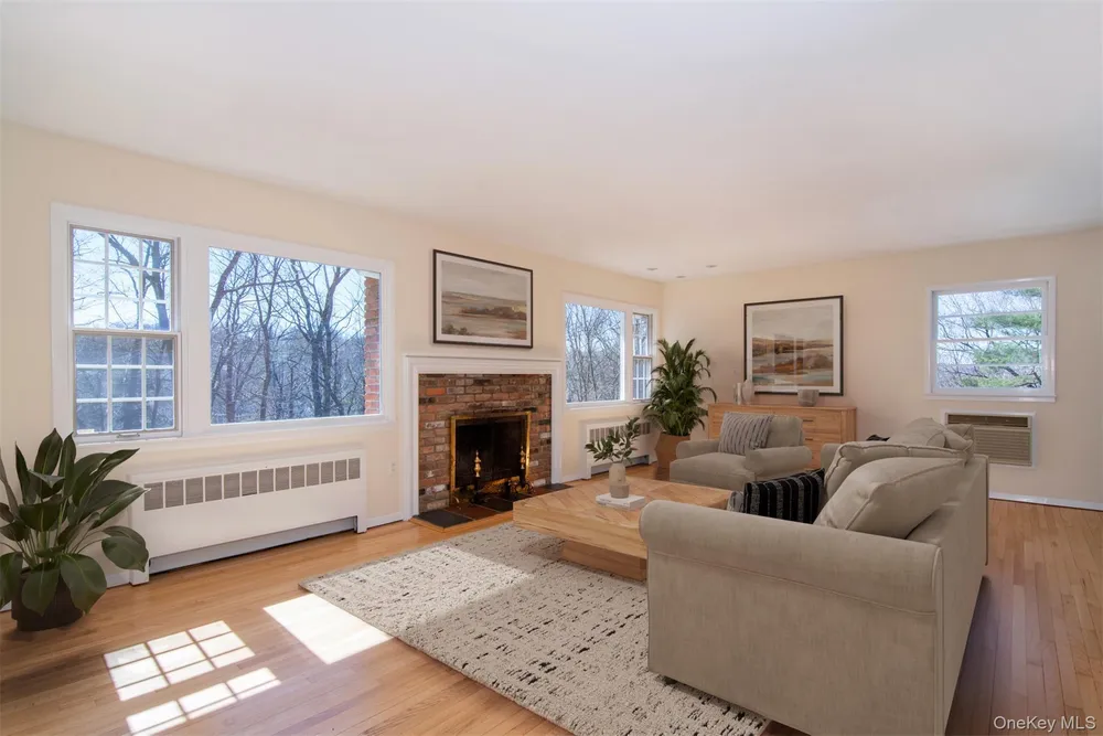 45 Myrtle Ave, Dobbs Ferry, NY 10522