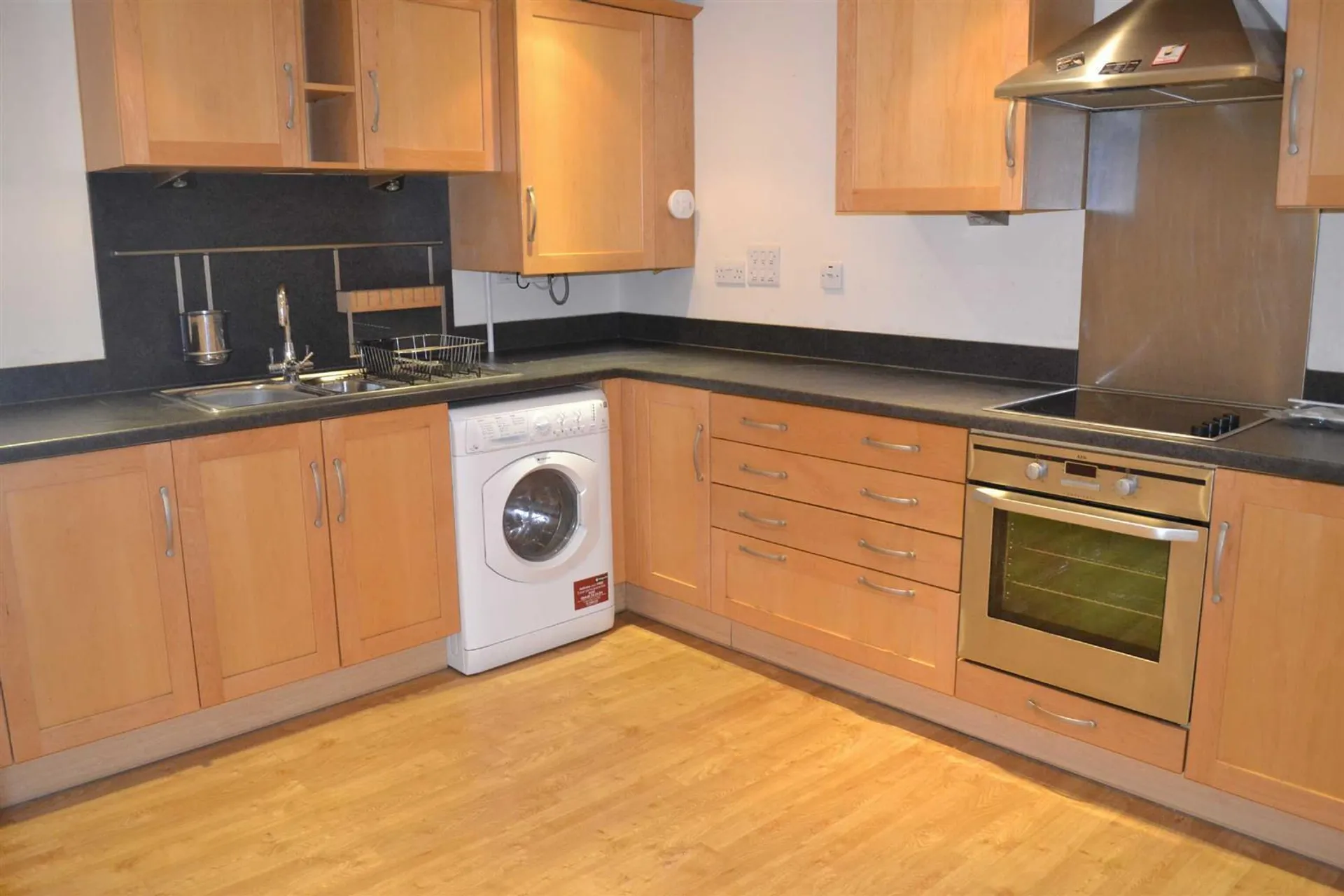 Property photo top 1