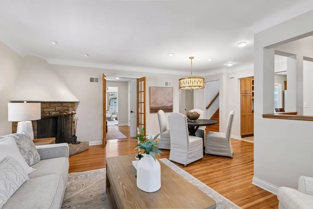 4013 Natchez Ave, Edina, MN 55416