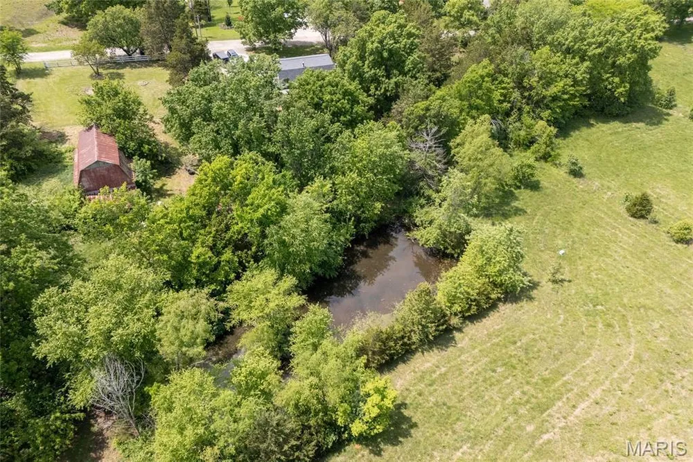 2180 Ebert Ln, Wentzville, MO 63385
