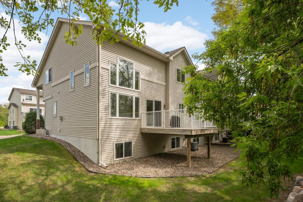 8079 Dana Path, Inver Grove Heights, MN 55076
