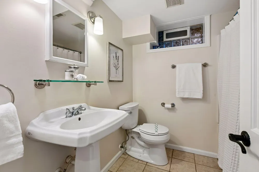 4013 Natchez Ave, Edina, MN 55416