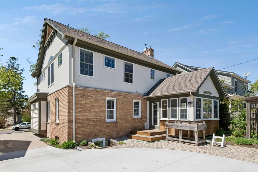 4013 Natchez Ave, Edina, MN 55416