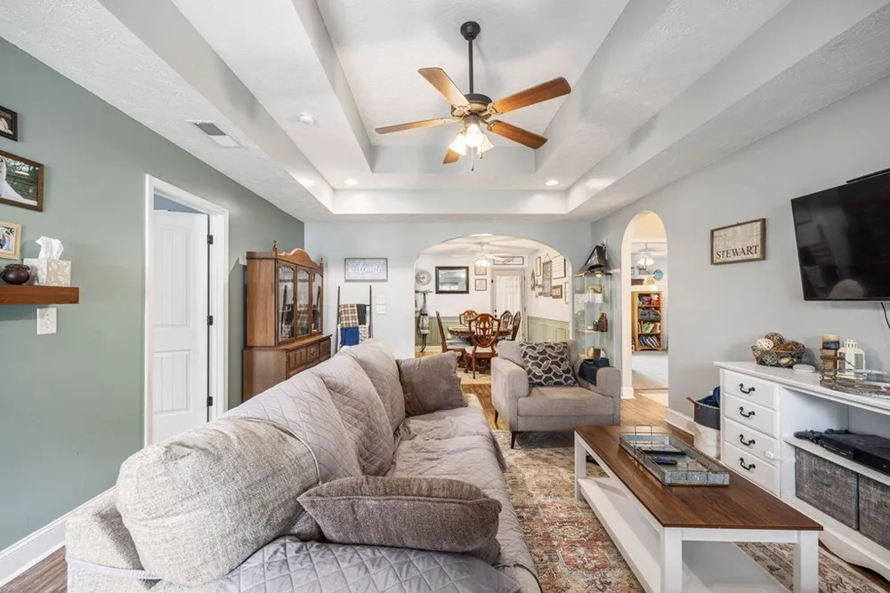 2904 Poyner Dr, Phenix City, AL 36870