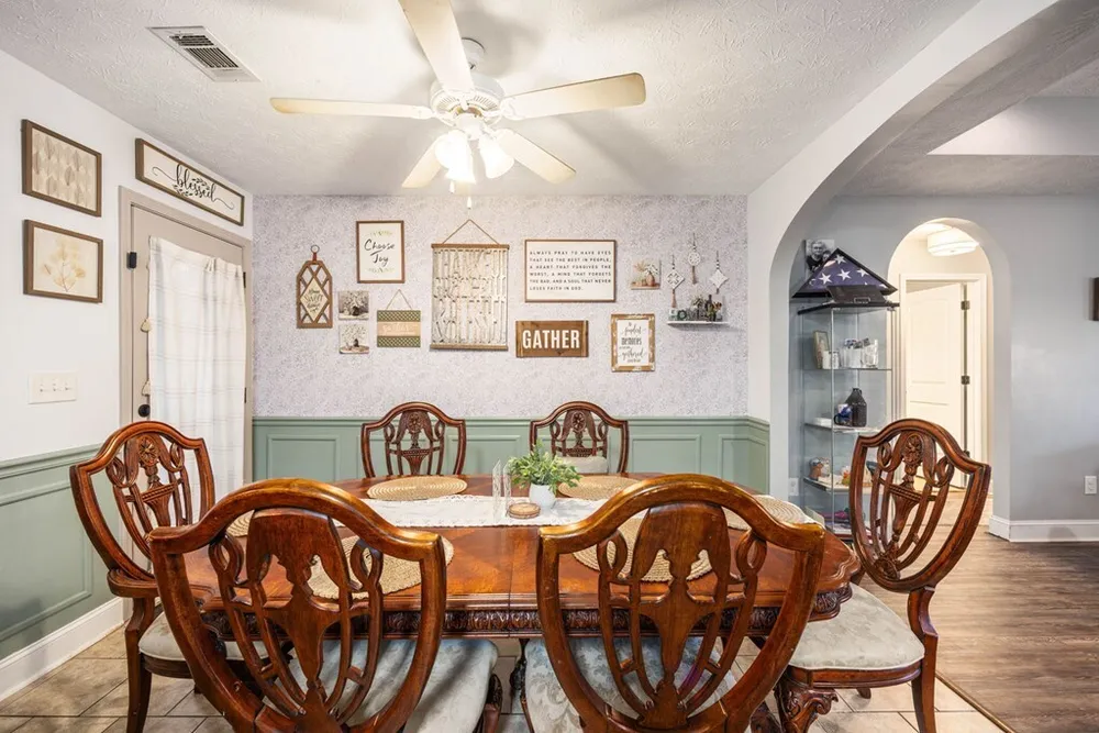 2904 Poyner Dr, Phenix City, AL 36870