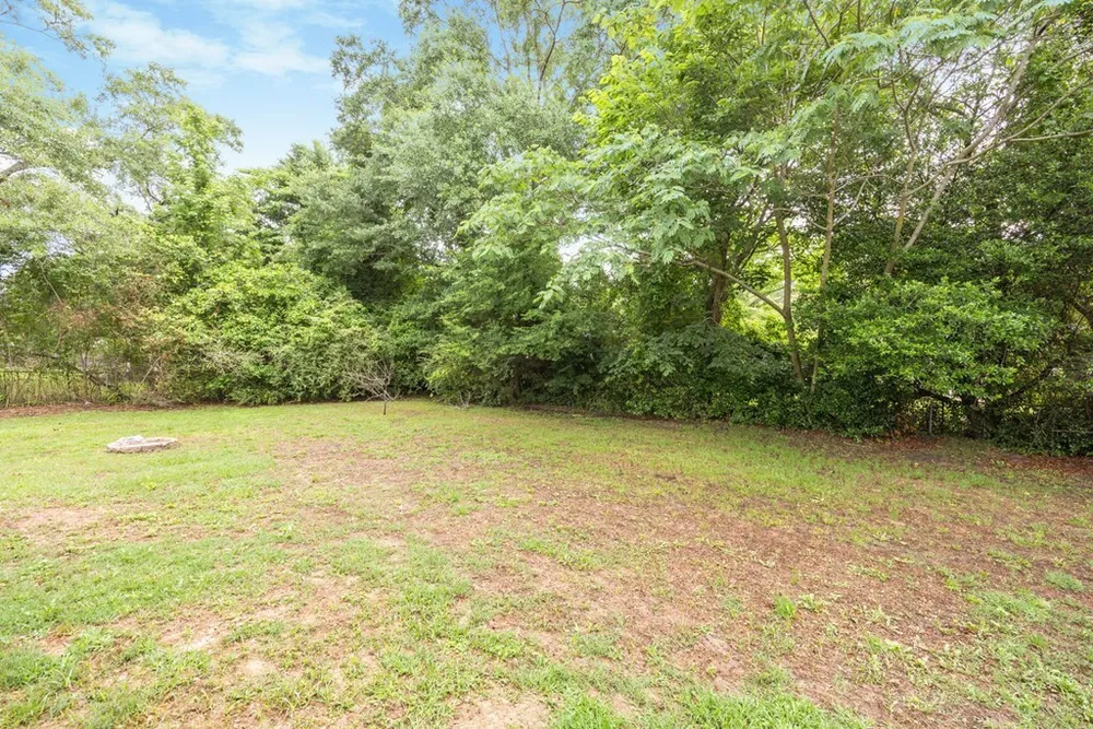 2904 Poyner Dr, Phenix City, AL 36870