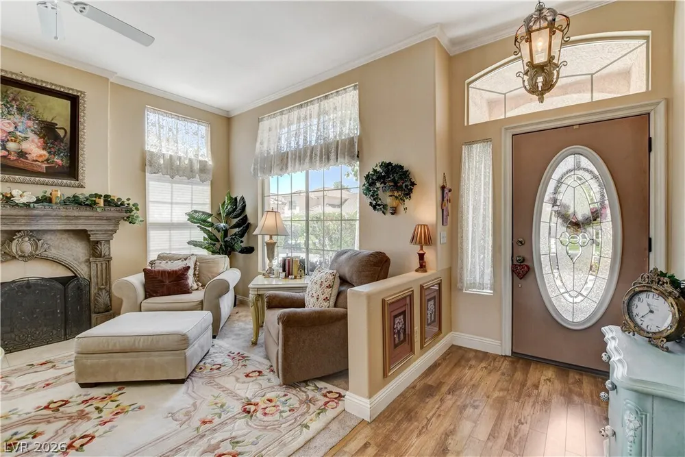 9224 Sunnyfield Dr, Las Vegas, NV 89134