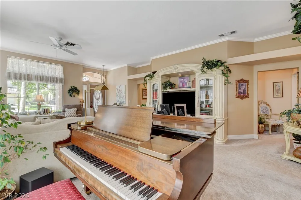 9224 Sunnyfield Dr, Las Vegas, NV 89134