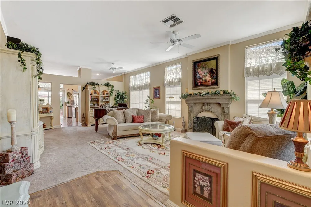 9224 Sunnyfield Dr, Las Vegas, NV 89134