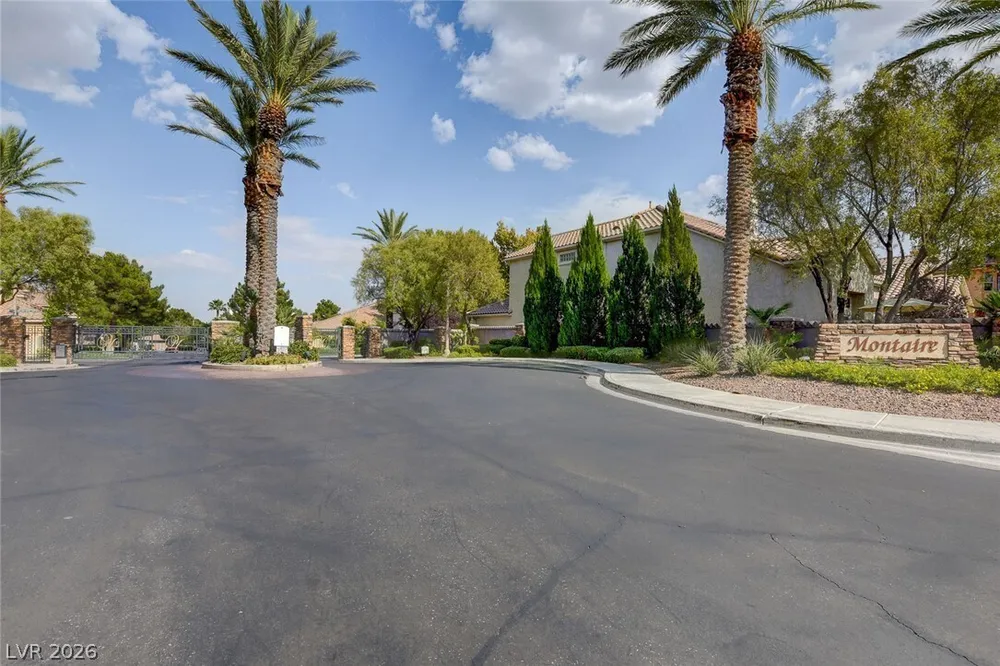 9224 Sunnyfield Dr, Las Vegas, NV 89134