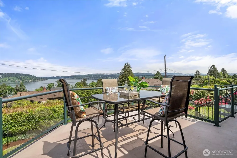 10468 Forest Ave S, Seattle, WA 98178