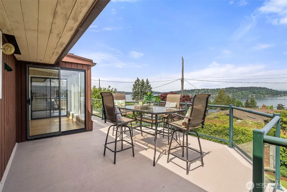10468 Forest Ave S, Seattle, WA 98178