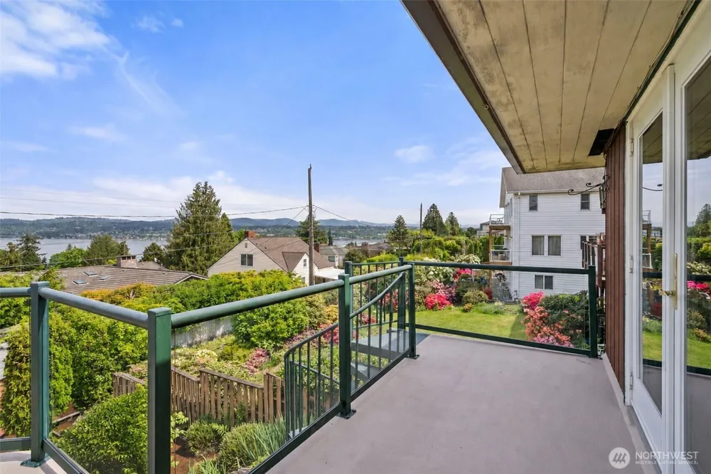 10468 Forest Ave S, Seattle, WA 98178