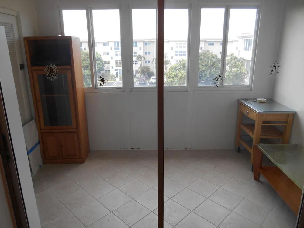 2615 NE 1st Ct, Boynton Beach, FL 33435