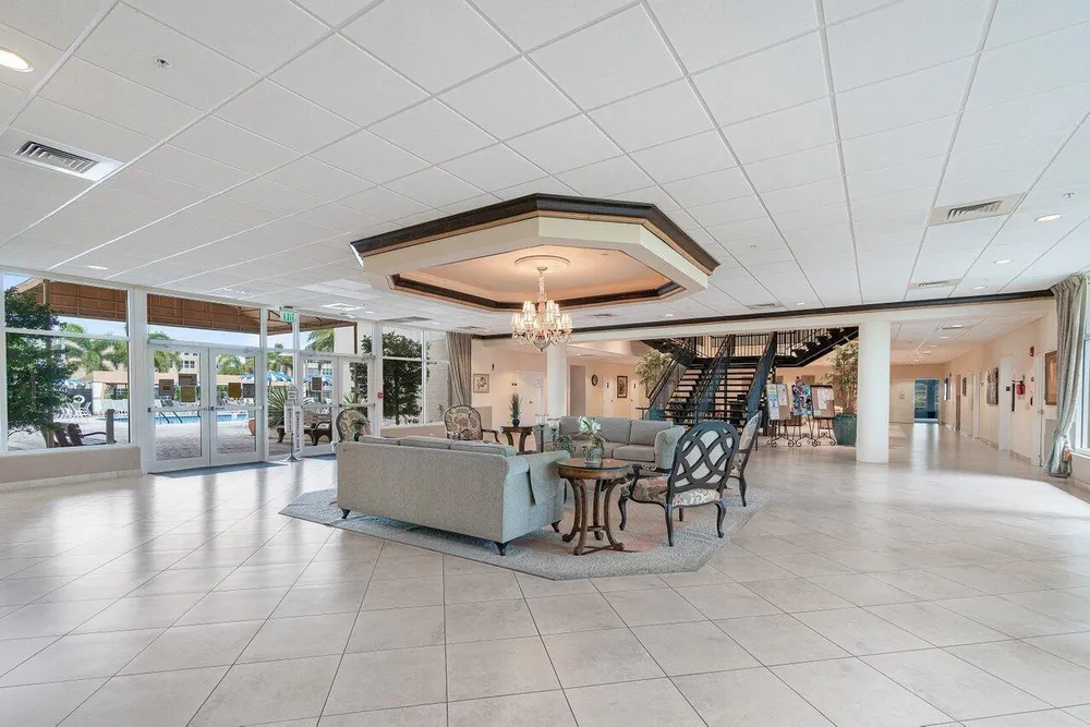 2615 NE 1st Ct, Boynton Beach, FL 33435