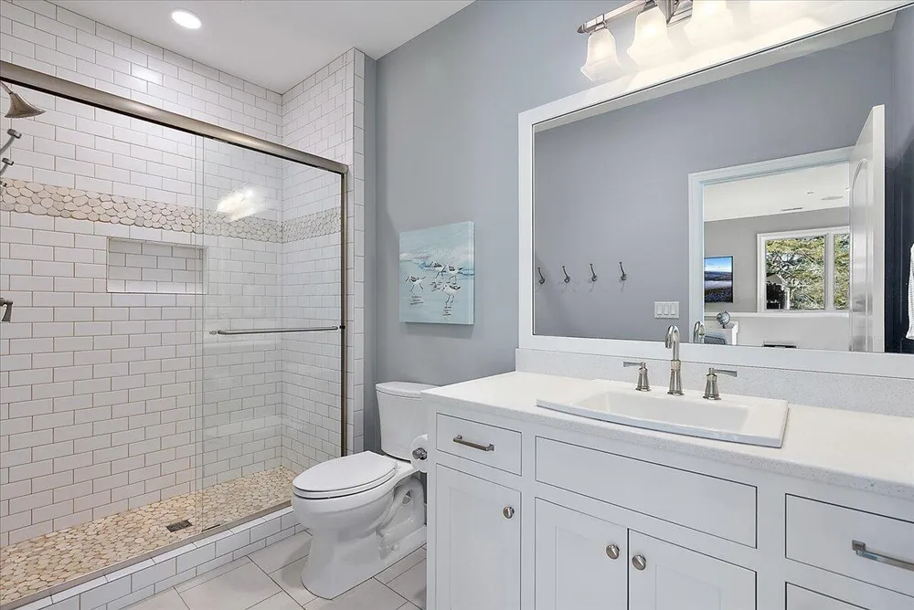 690 Dunegrass Circle Dr, Saugatuck, MI 49453