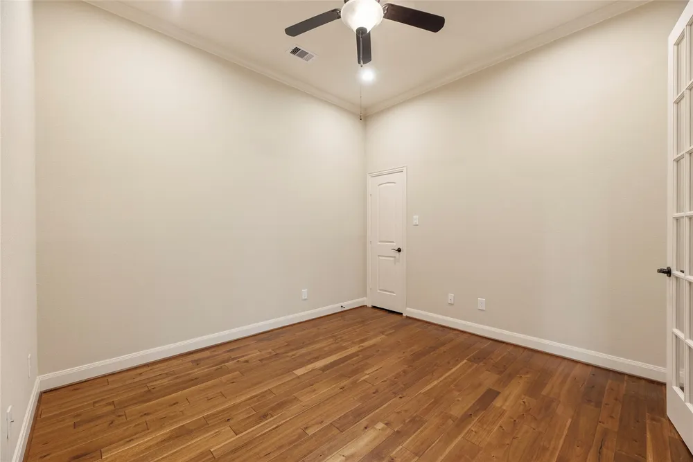 5811 Green Meadows Ln, Katy, TX 77493