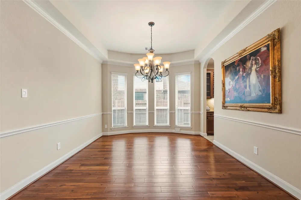 5811 Green Meadows Ln, Katy, TX 77493