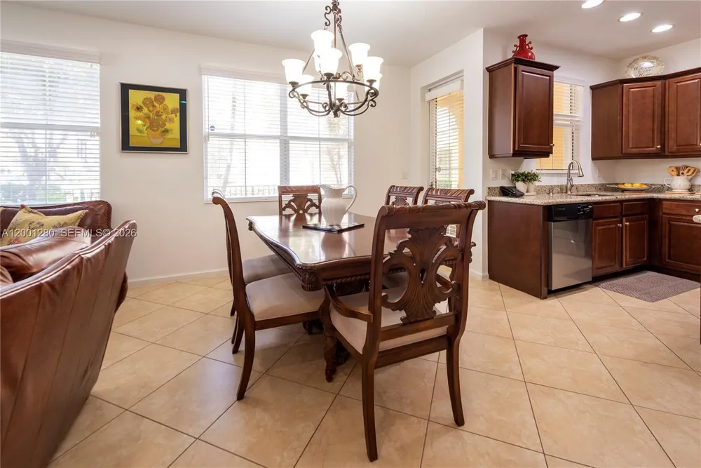3301 NW 125th Ave, Sunrise, FL 33323