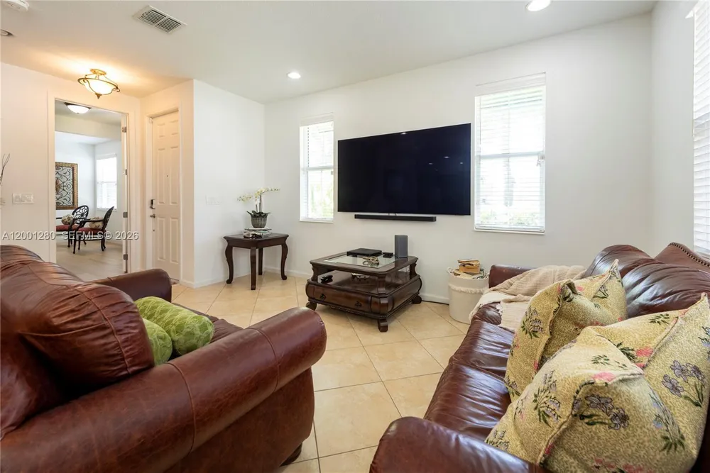 3301 NW 125th Ave, Sunrise, FL 33323