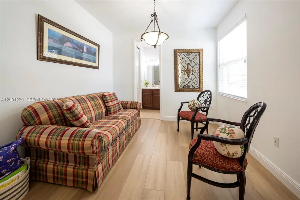 3301 NW 125th Ave, Sunrise, FL 33323