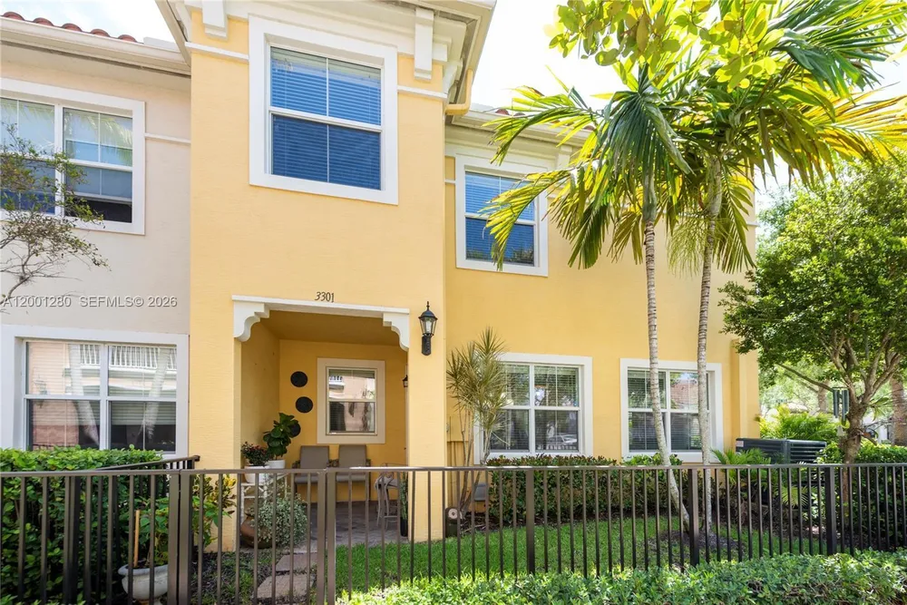 3301 NW 125th Ave, Sunrise, FL 33323
