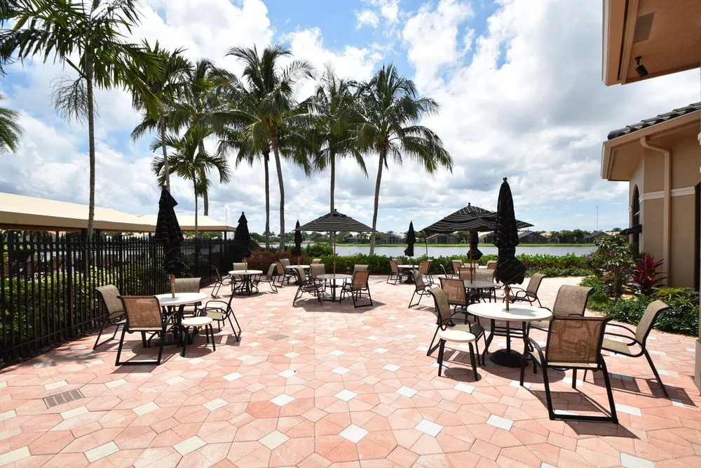 8198 Azure Coast Blvd, Lake Worth, FL 33467
