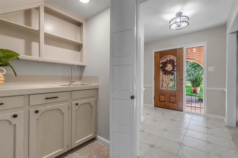 6415 Bayonne Dr, Spring, TX 77389